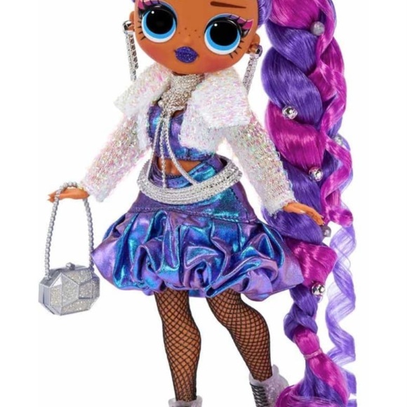 LOL OMG QUEENS RUNWAY DIVA DOLL X2 - Picture 4 of 4